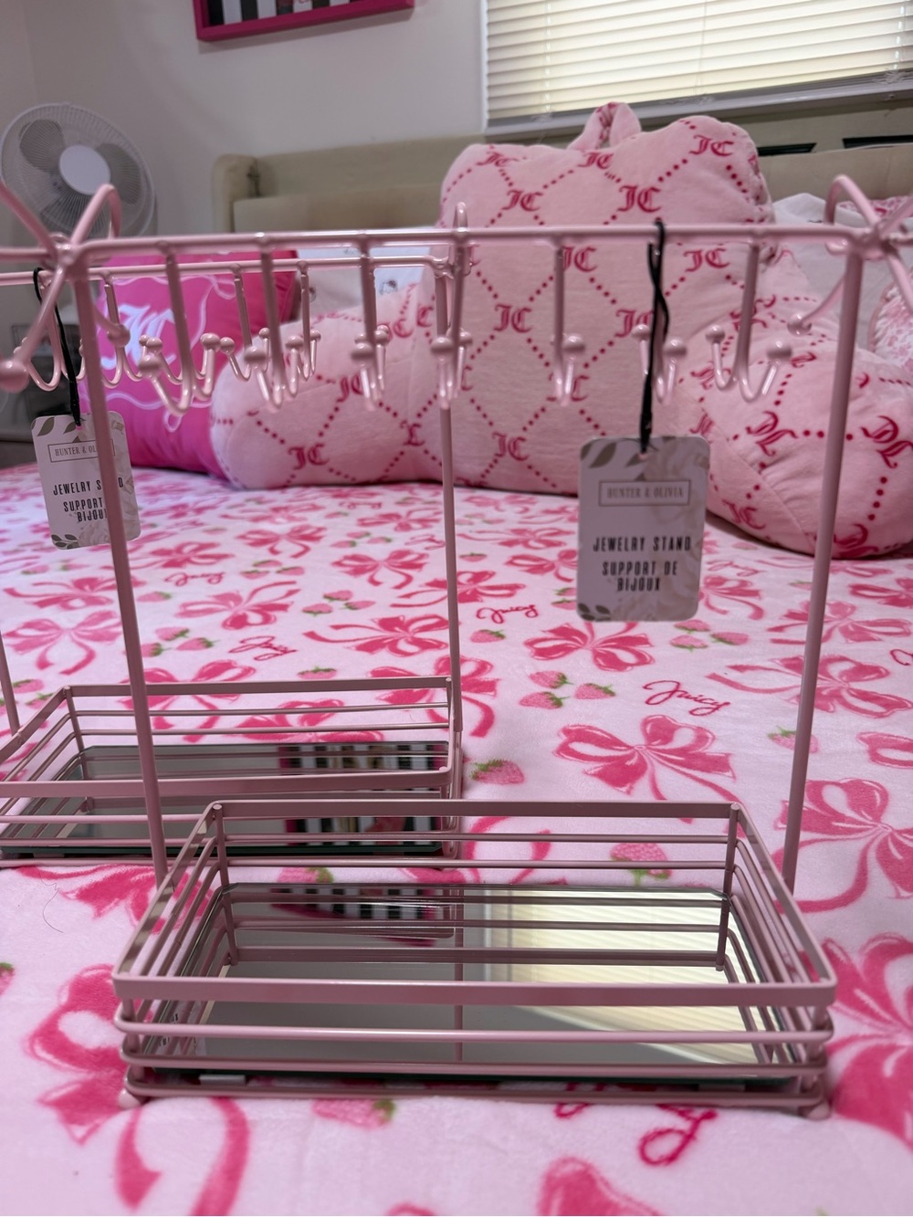 Pink Metal Jewelry Stand with Mirror Tray (Set of 2) NWT - Picture 2 of 4